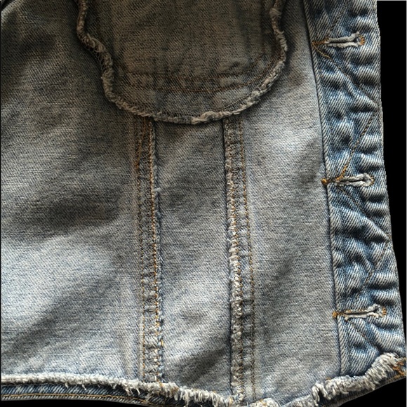 Betty Boop Denim Vest 1990’s light washed denim Size Large - Picture 5 of 14